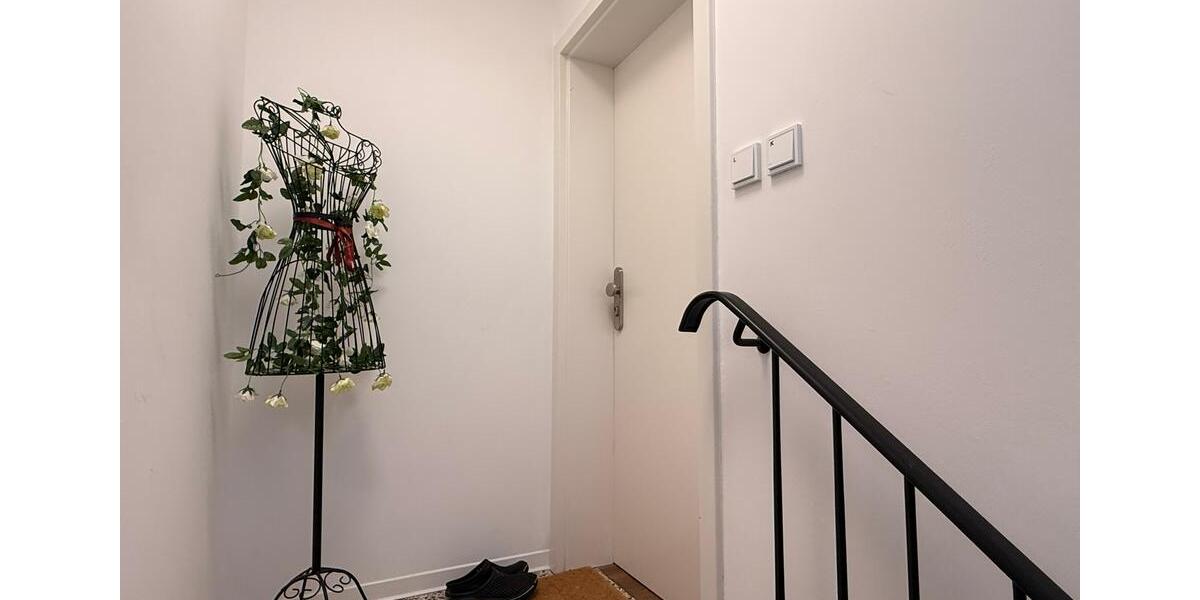 Einfamilienhaus Dormagen - 3.5 Zimmer, 77 m&sup2;, 1.999&euro; | Angebot:23694830