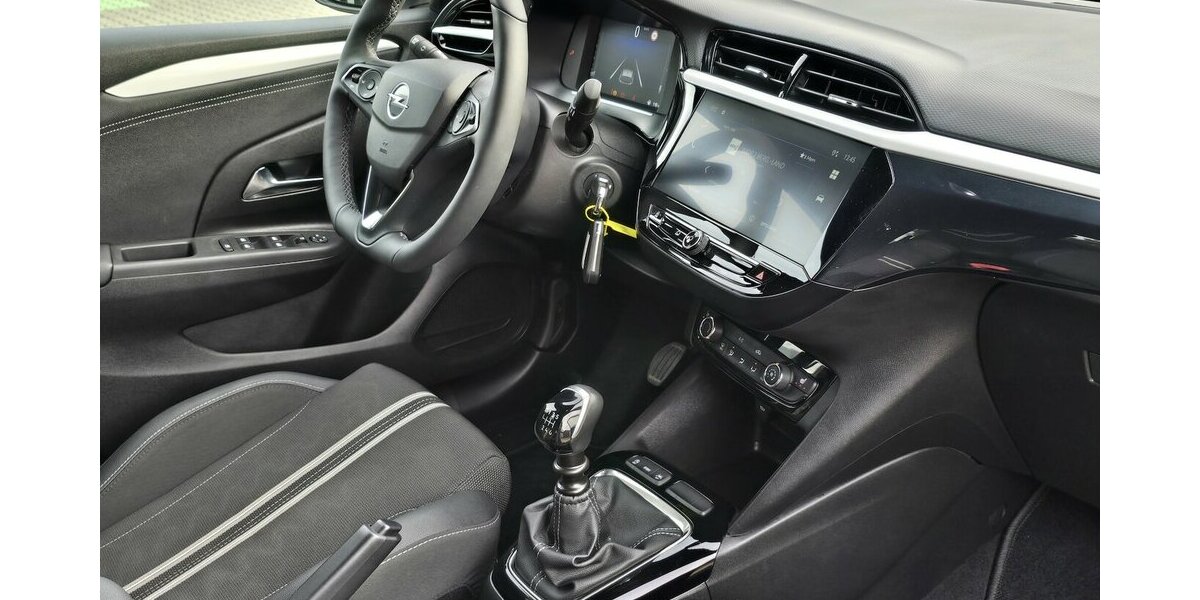 Opel Corsa GS Winterpaket|Toter-Winkel-Warner|Kamera 15.887 km 18.575 € Wermelskirchen 42929