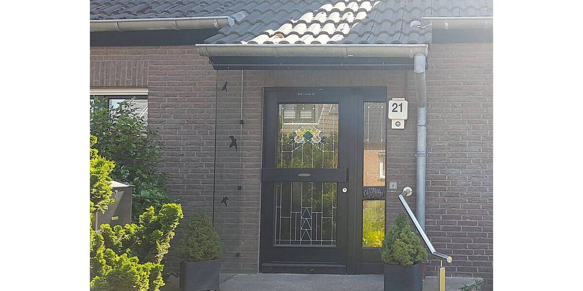 * Mach was Neues draus * Doppelhaus mit großem Grundstück 5 zimmer