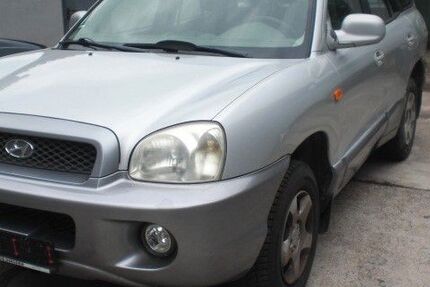 Hyundai SANTA FE