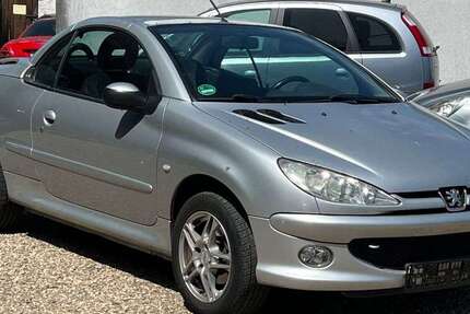 Peugeot 206 187.000 km 890 € Essen 45356