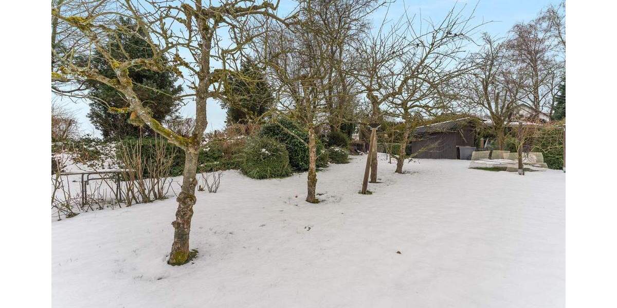 Mehrfamilienhaus, Wohnhaus Odenthal Hüttchen - 8 Zimmer, 251 m&sup2;, 399.000&euro; | Angebot:25775948