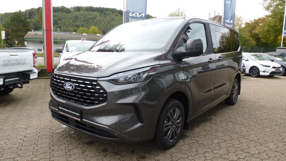 Ford Tourneo Custom 11.200 km 44.850 € Overath 51491