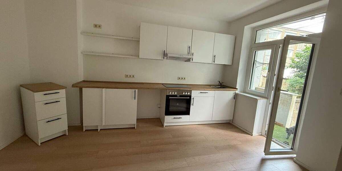 Etagenwohnung Düsseldorf Heerdt - 2 Zimmer, 63 m&sup2;, 1.099&euro; | Angebot:23288639