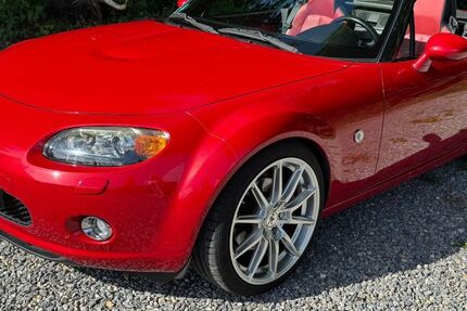 Mazda MX-5 85.000 km 12.900 € Wuppertal 42349
