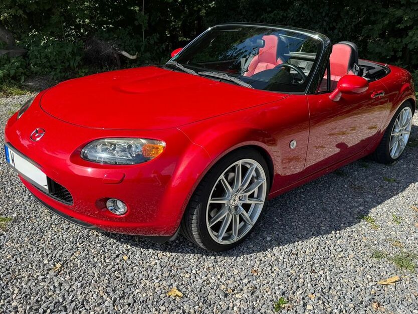 Mazda MX-5 85.000 km 12.900 € Wuppertal 42349