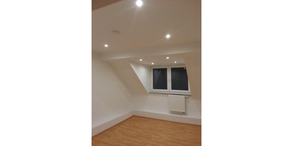 Dachgeschoßwohnung Neuss Furth-Mitte - 2 Zimmer, 50 m&sup2;, 550&euro; | Angebot:24573894