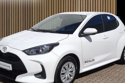 Toyota Yaris 8.900 km 23.950 € Leverkusen 51381