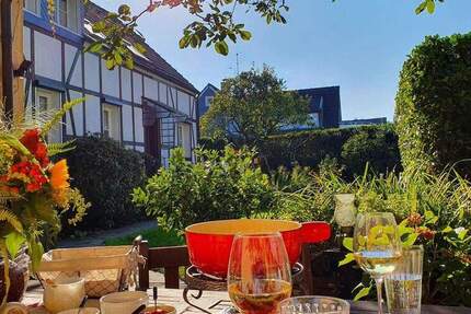 Haus Solingen Wald - 6 Zimmer, 172 m&sup2;, 395.000&euro; | Angebot:24002532