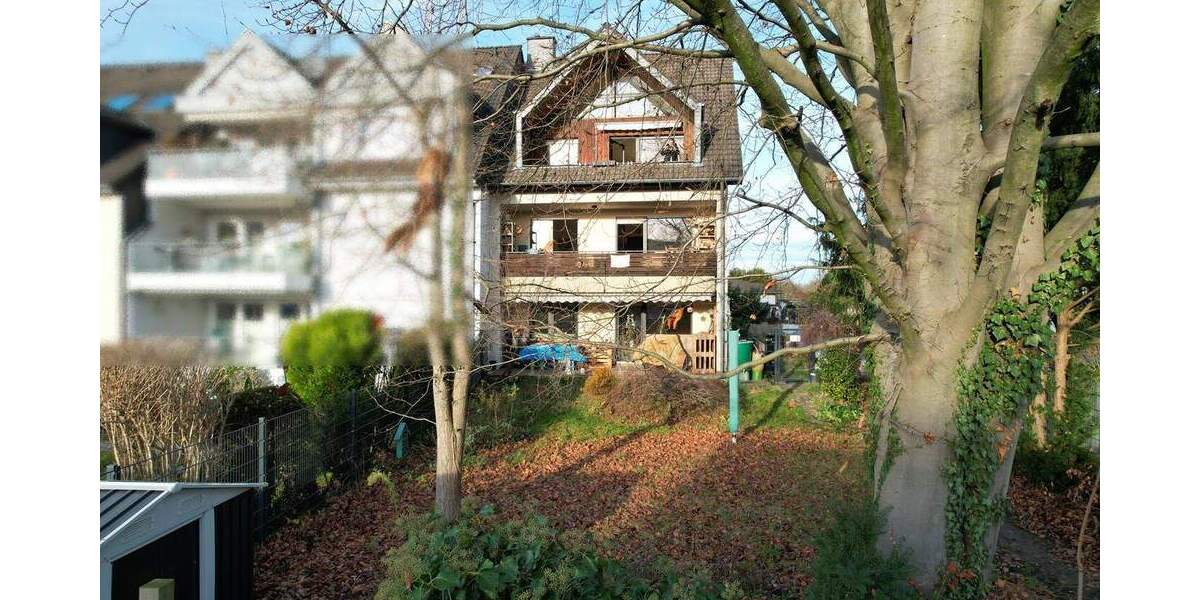 Mehrfamilienhaus, Wohnhaus Leverkusen / Lützenkirchen Quettingen - 8 Zimmer, 234 m&sup2;, 649.000&euro; | Angebot:24517355