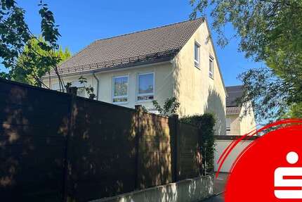 Haus Solingen Aufderhöhe - 5 Zimmer, 121 m&sup2;, 499.000&euro; | Angebot:26960141