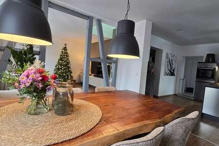 Haus Solingen Höhscheid - 10 Zimmer, 240 m&sup2;, 849.000&euro; | Angebot:24456990