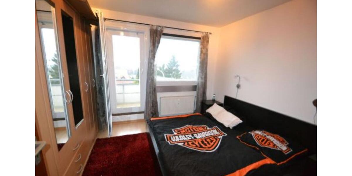 Dachgeschoßwohnung Hilden - 2 Zimmer, 65 m&sup2;, 590&euro; | Angebot:24831846