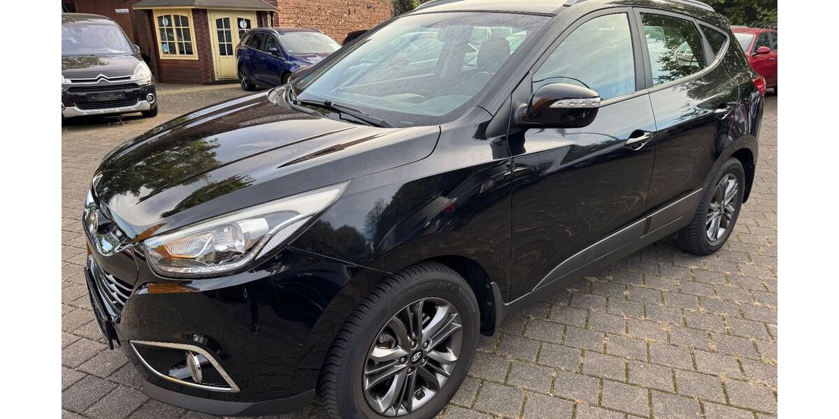 Hyundai ix35 123.000 km 9.999 &euro; Neuss 41462