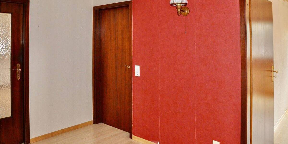 Einfamilienhaus Overath - 7 Zimmer, 117 m&sup2;, 299.000&euro; | Angebot:25937590