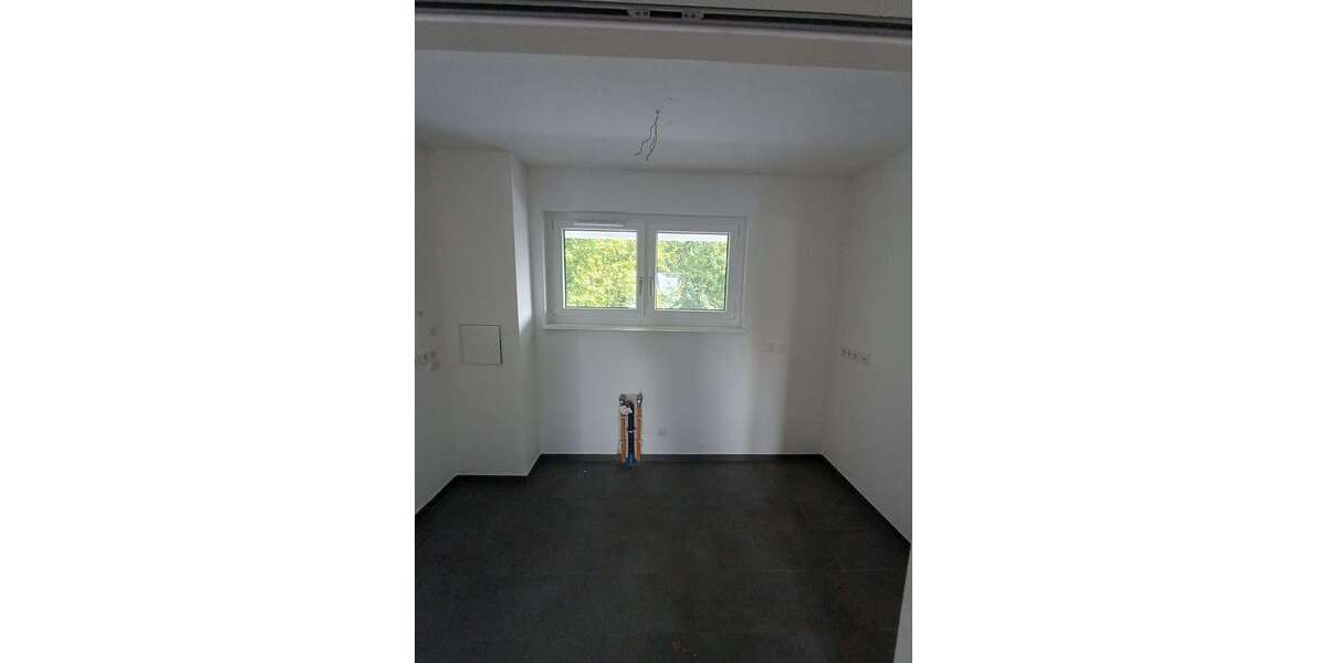 Wohnung zum Mieten in Düsseldorf 776,10 € 52.76 m² 3 zimmer