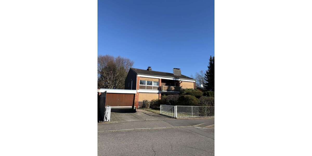 Einfamilienhaus Bergisch Gladbach Paffrath - 11 Zimmer, 310 m&sup2;, 725.000&euro; | Angebot:25373474