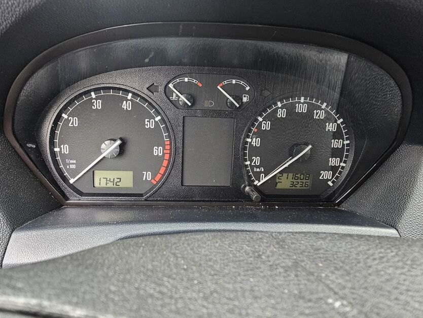 Skoda Fabia 211.650 km 1.990 € Dormagen 41542
