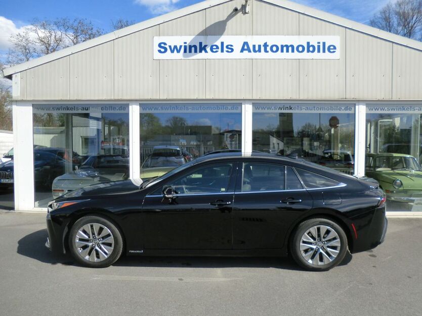 Toyota Mirai 3.470 km 23.900 € Leverkusen 51377