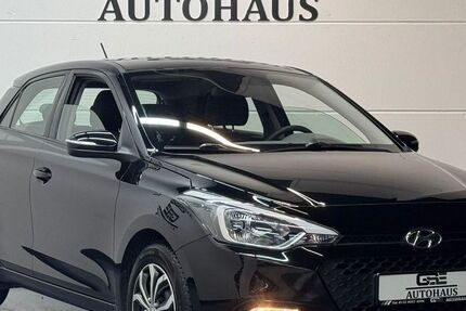 Hyundai i20 61.229 km 9.490 € Wuppertal 42285