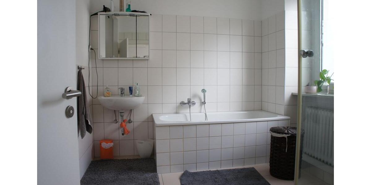Etagenwohnung Wuppertal Elberfeld - 2 Zimmer, 69 m&sup2;, 585&euro; | Angebot:24845731