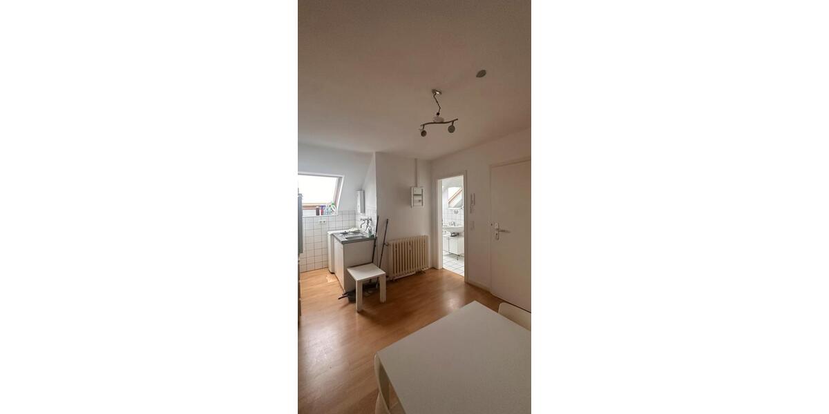 Dachgeschoßwohnung Solingen - 2 Zimmer, 45 m&sup2;, 480&euro; | Angebot:24878495