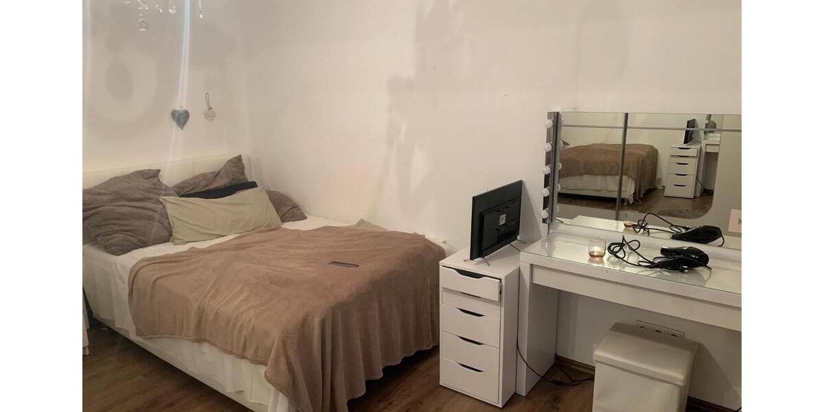 Etagenwohnung Solingen Wald - 2 Zimmer, 60 m&sup2;, 800&euro; | Angebot:27587158