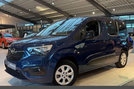 Opel Combo Life 27.120 km 22.850 € Bergisch Gladbach 51429
