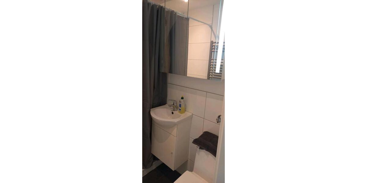 Etagenwohnung Düsseldorf Pempelfort - 1 Zimmer, 20 m&sup2;, 1.250&euro; | Angebot:24791754