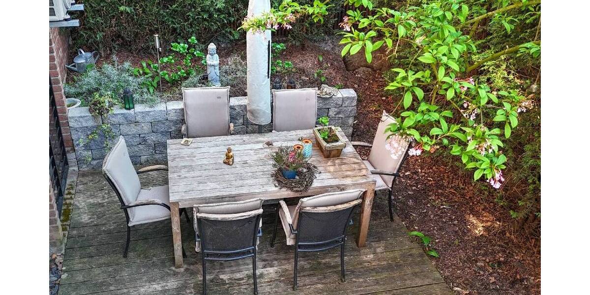 Einfamilienhaus Neuss Furth-Mitte - 9 Zimmer, 302 m&sup2;, 1.250.000&euro; | Angebot:23939467