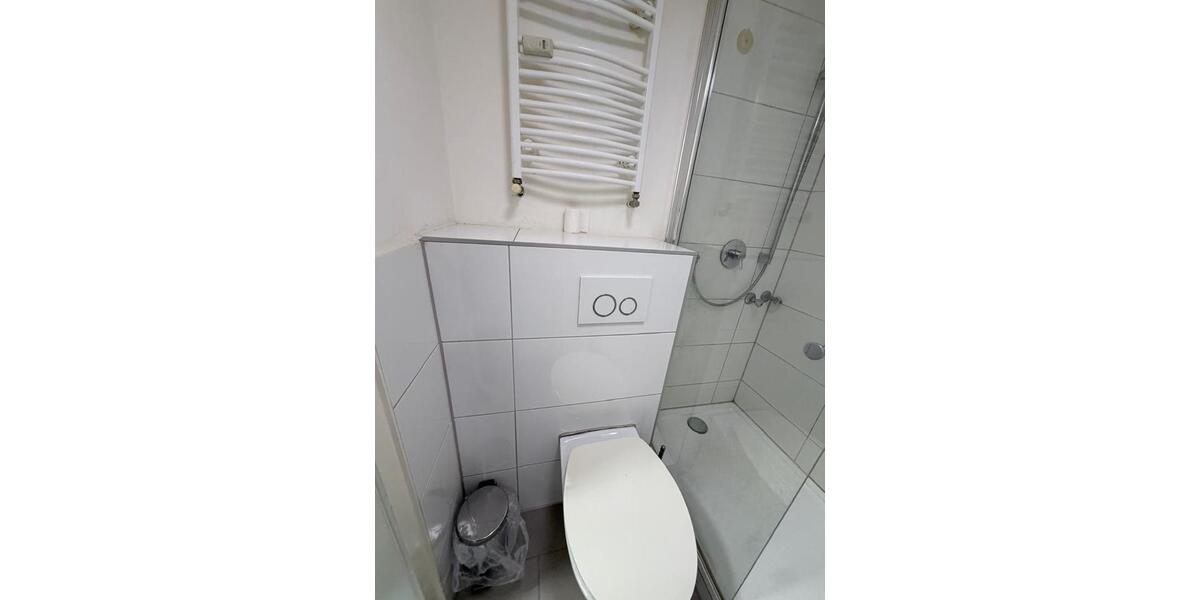 Etagenwohnung Neuss Allerheiligen - 1 Zimmer, 30 m&sup2;, 600&euro; | Angebot:26108056