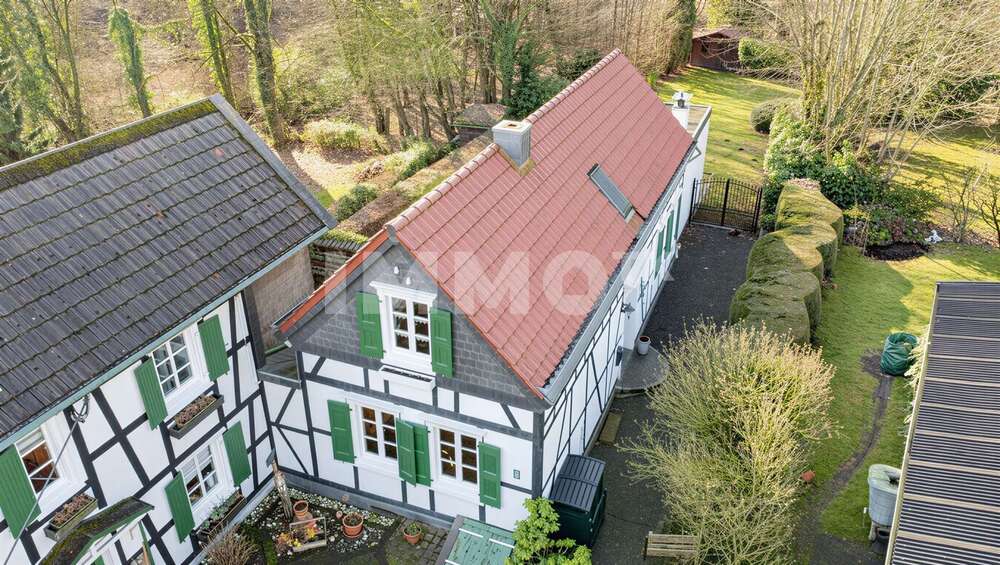 Einfamilienhaus Solingen Central - 3 Zimmer, 123 m&sup2;, 459.000&euro; | Angebot:25447425