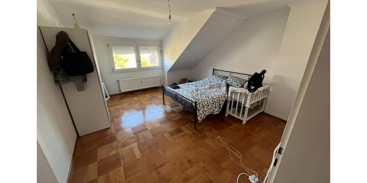 Etagenwohnung Neuss Augustinusviertel - 3 Zimmer, 72 m&sup2;, 990&euro; | Angebot:24757133