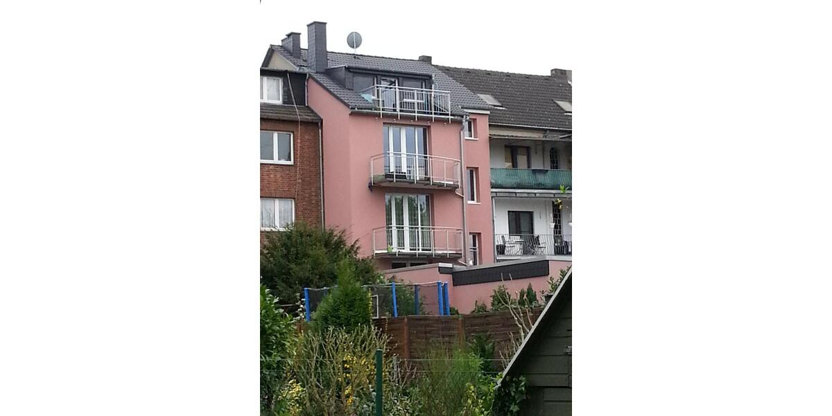 Dachgeschoßwohnung Neuss Furth-Mitte - 2 Zimmer, 50 m&sup2;, 550&euro; | Angebot:24573894