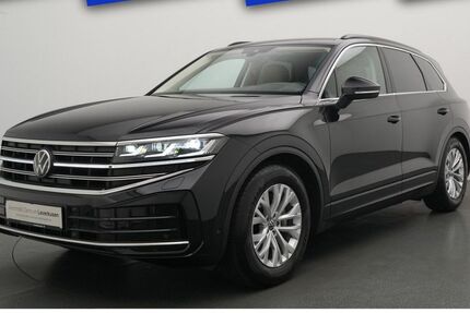 VW Touareg 14.347 km 63.480 &euro; Leverkusen 51379