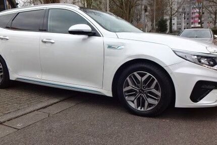Kia Optima 111.800 km 14.500 € Essen 45276