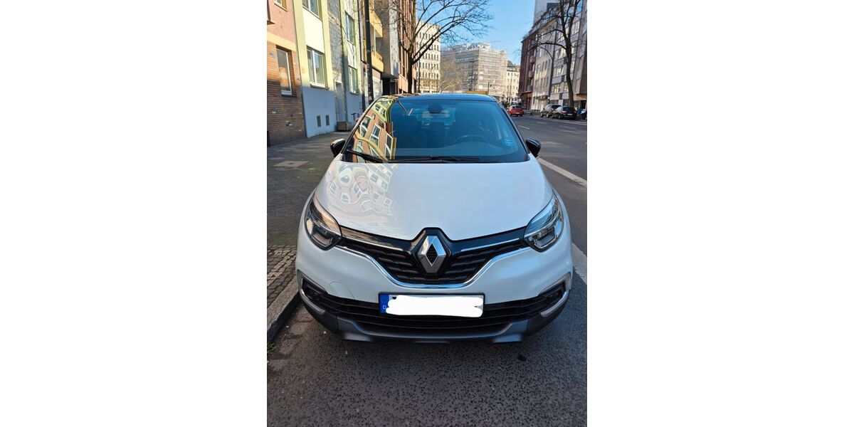 Renault Captur 215.000 km 9.899 &euro; Düsseldorf 40489