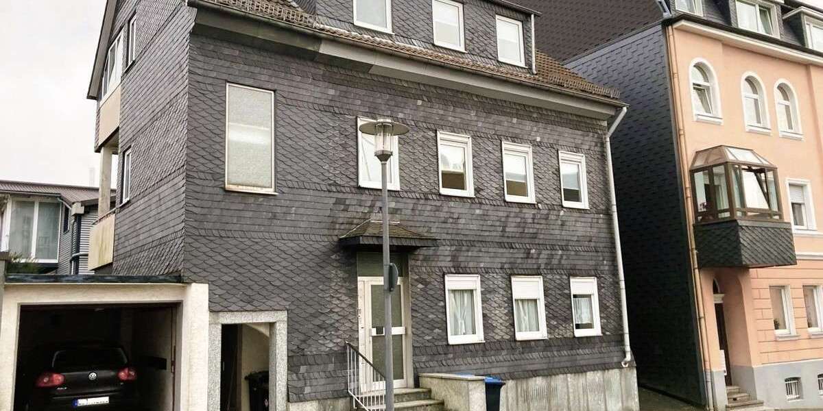 Haus zum Kaufen in Wermelskirchen 450.000 € 245 m² 10 zimmer