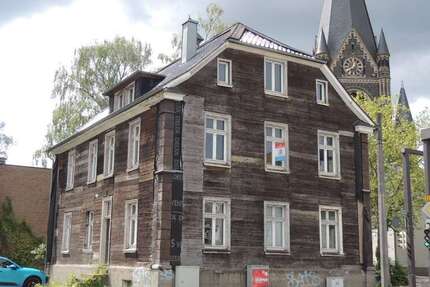 Haus Solingen - 8 Zimmer, 287 m&sup2;, 395.000&euro; | Angebot:26632631