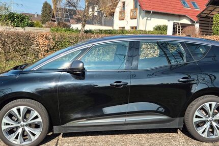 Renault Scenic 109.200 km 10.800 &euro; Remscheid 42899