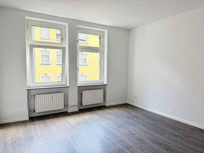 Moderne 3-Zi-Wohnung mit Balkon Erstbezug nach Sanierung
