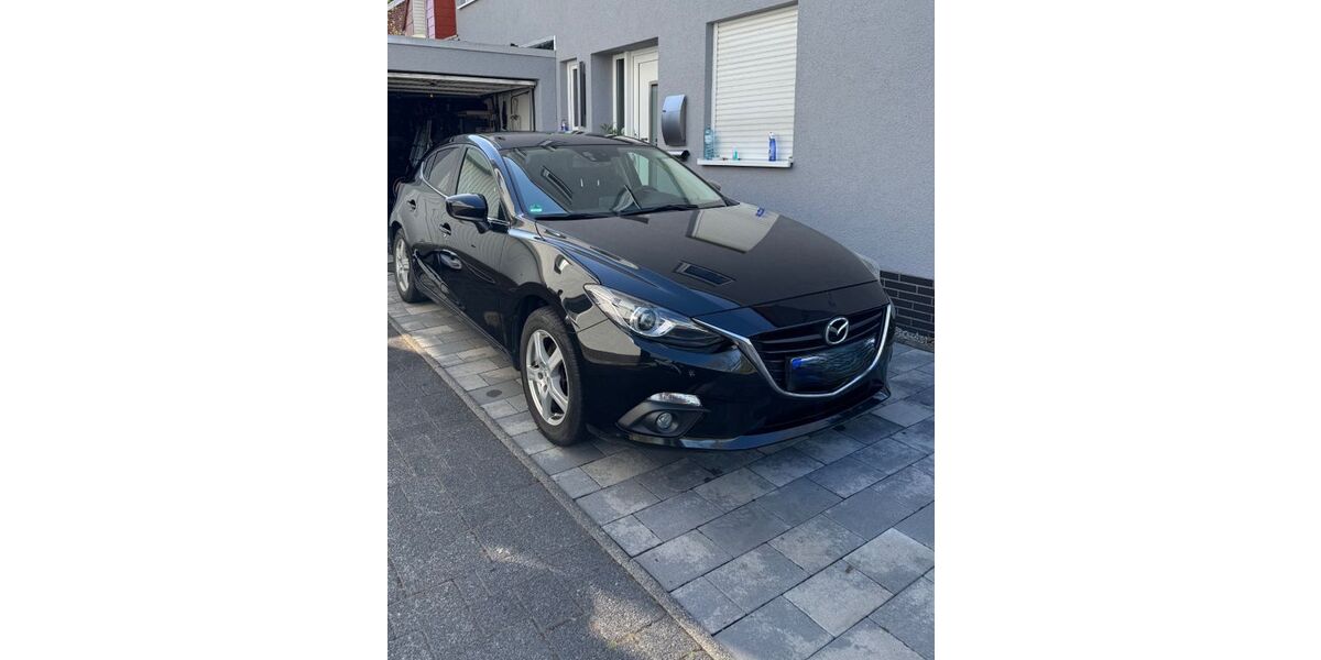 Mazda 3 96.000 km 11.500 &euro; Düsseldorf 40239