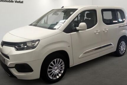 Toyota Proace City (Verso) 60.125 km 15.980 &euro; Neuss 41464