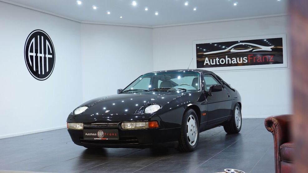 Porsche 928 276.646 km 28.997 € Remscheid-Lüttringhausen 42899