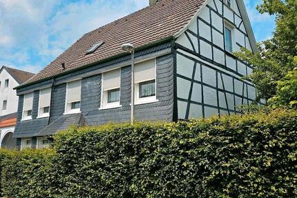 Haus Schwelm - 8 Zimmer, 238 m&sup2;, 297.000&euro; | Angebot:27016275