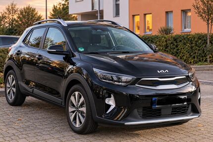Kia Stonic 26.300 km 19.000 &euro; Bergisch Gladbach 51429