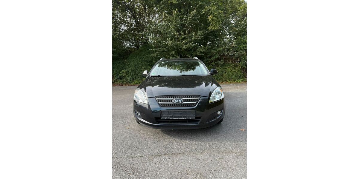 Kia ceed Sportswagon 122.000 km 2.950 € Velbert 42551