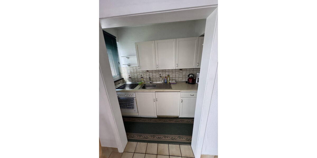 Etagenwohnung Düsseldorf Golzheim - 3 Zimmer, 55 m&sup2;, 1.100&euro; | Angebot:26500139