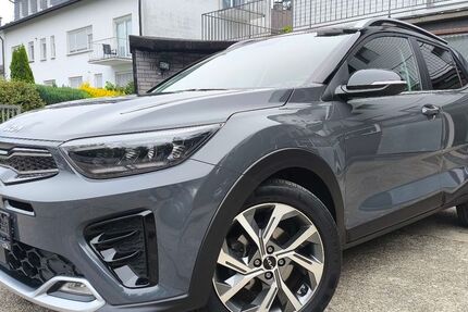 Kia Stonic 56.900 km 17.950 &euro; Solingen 42657