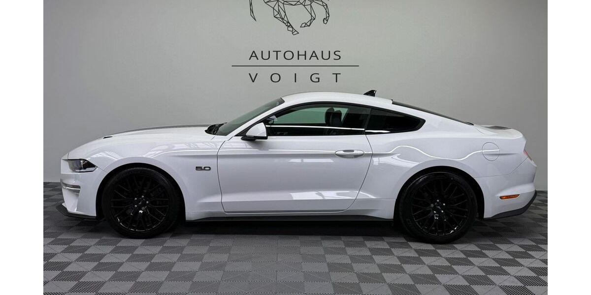 Ford Mustang 40.300 km 42.500 € Radevormwald 42477